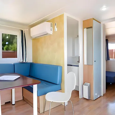 キャンプ場 Cerca De La Playa Con Piscina, Jardin *