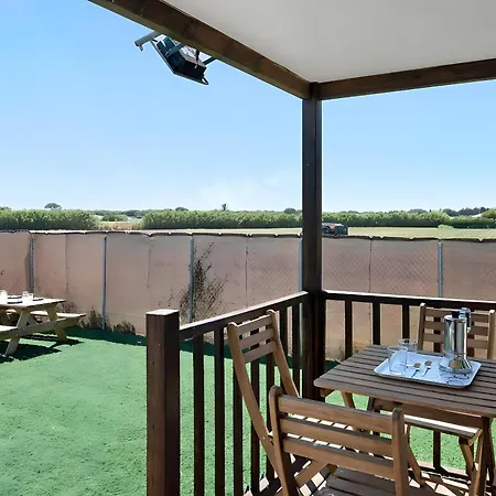Cerca De La Playa Con Piscina, Jardin Campsite *