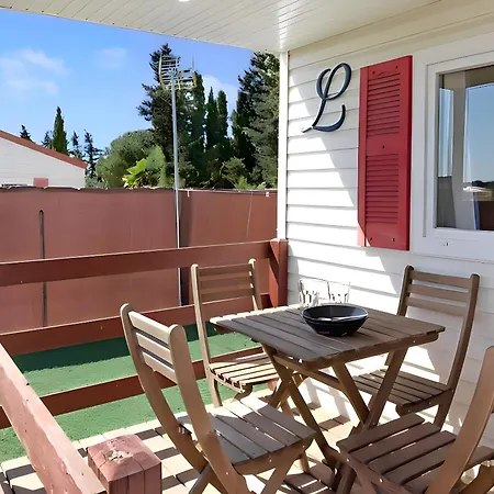 キャンプ場 Cerca De La Playa Con Piscina, Jardin *