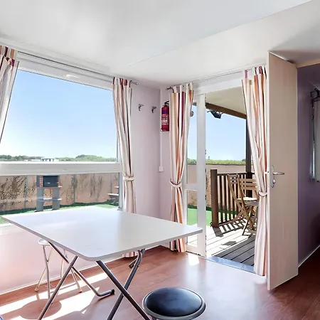 Cerca De La Playa Con Piscina, Jardin Campsite *
