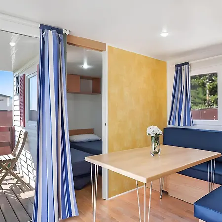 キャンプ場 Cerca De La Playa Con Piscina, Jardin *
