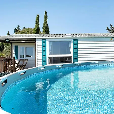 Cerca De La Playa Con Piscina, Jardin キャンプ場 *